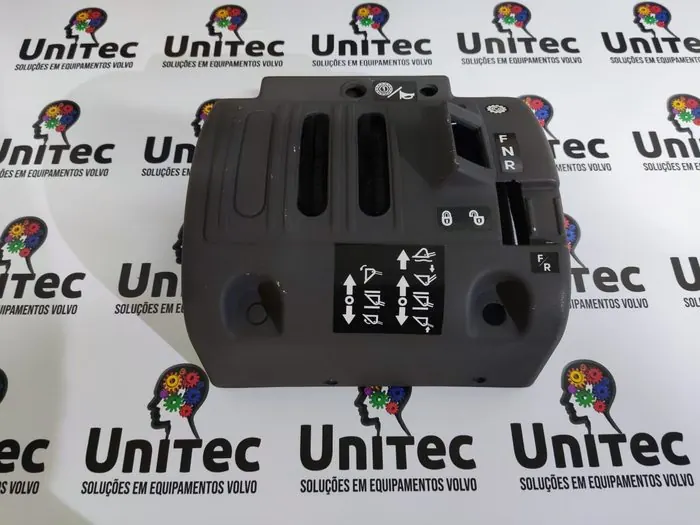 Carenagem do Joy stick L60F L120F – Unitec